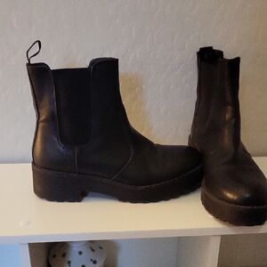 Dirty Laundry Black Leather Ankle Boots